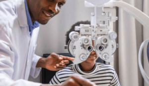Visão Embaçada e Nublada? Pode Ser Catarata. Conheça os 10 Primeiros Sintomas
