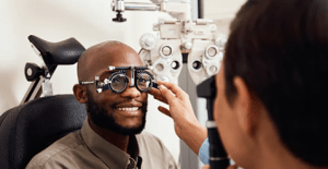 A Transição dos Óculos para as Lentes de Contato: Um Guia Completo
