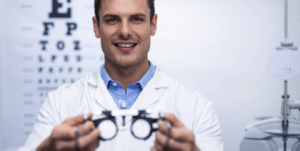 O que é Miopia? Entenda a Dificuldade para Enxergar de Longe