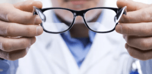 Cirurgia Refrativa: Onde a Experiência do Médico Garante a Sua Segurança