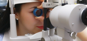 Ardor e Sensibilidade à Luz: Pode Ser Síndrome do Olho Seco?| WhatsApp 55 011 9 8367-9797