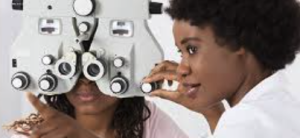 Na Oftovision sua Consulta é um Check-up Oftalmológico, Não Apenas uma Verificação de Grau